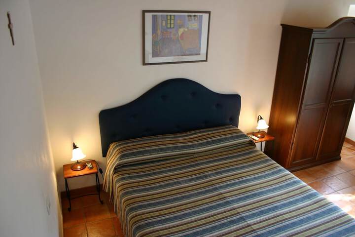 Room 17 of 17
