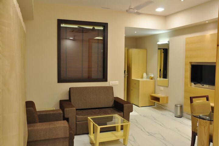Room 19 of 31