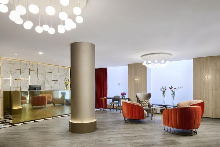 Guest Lobby