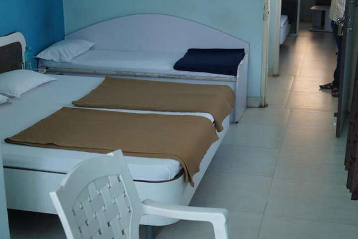Room 27 of 55