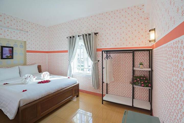 Room 19 of 47