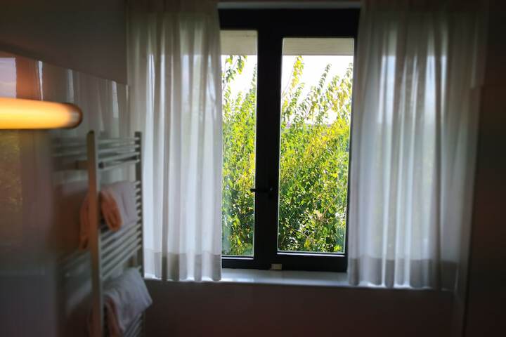 Room 42 of 89