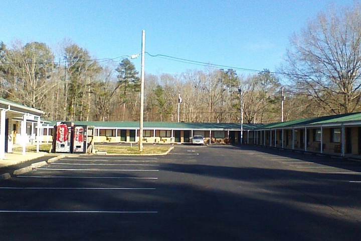 Property Grounds 21 of 23