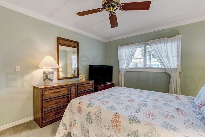 Room 3 of 21