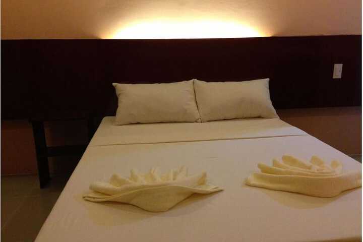 Room 6 of 36