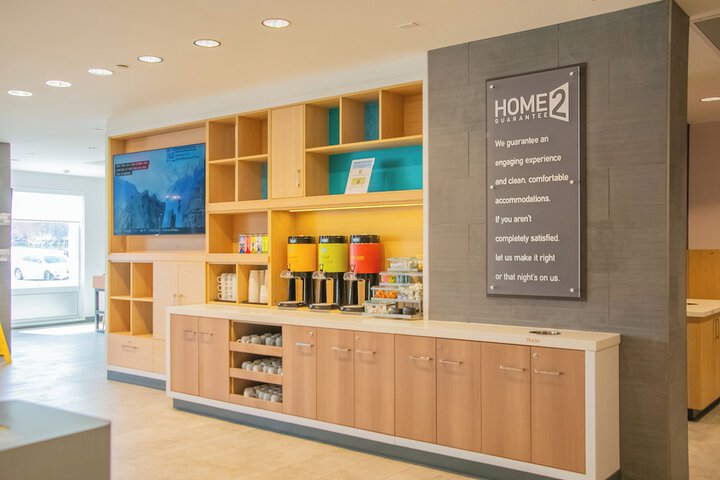 Breakfast/Coffee Service 39 of 48