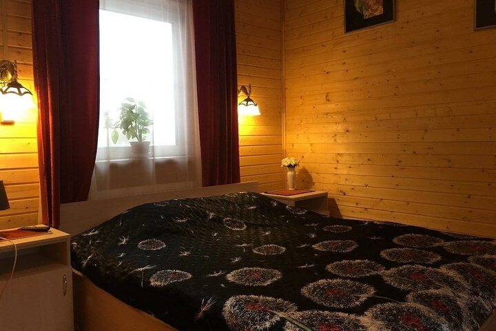 Room 15 of 46
