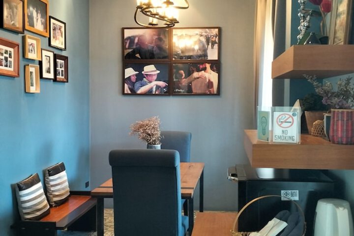 Room 6 of 34