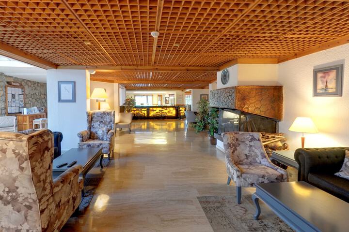 Lobby Photos