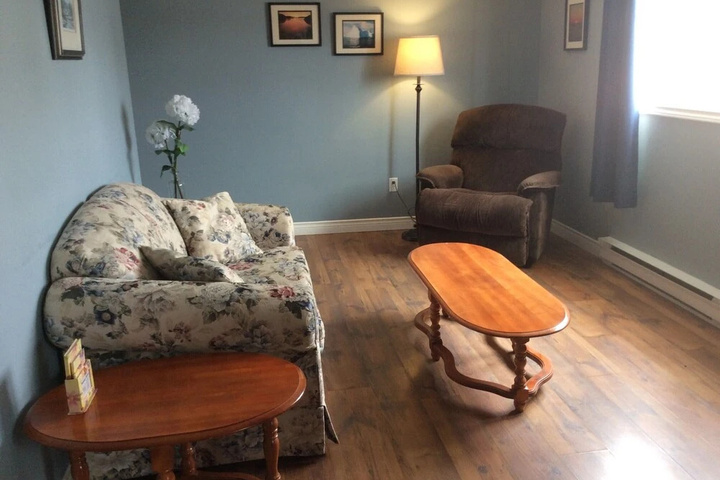 Hillside Vacation Rental 74 Main