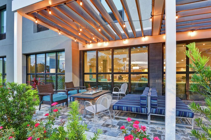 Terrace/Patio 50 of 55