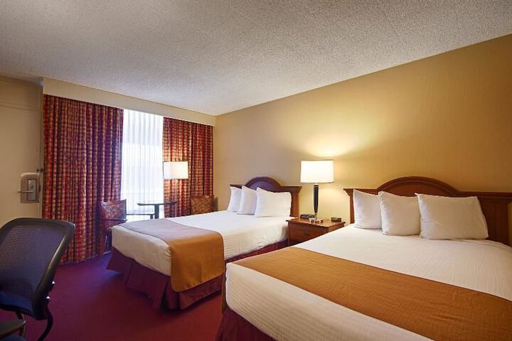 2 Double Beds (4 of 5)