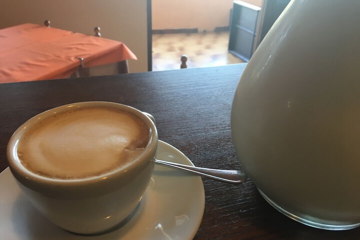 Breakfast/Coffee Service 77 of 102