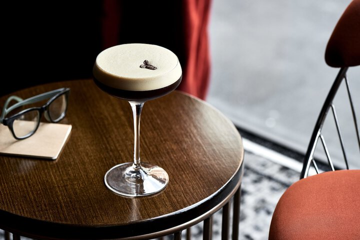 Lounge 58 of 66