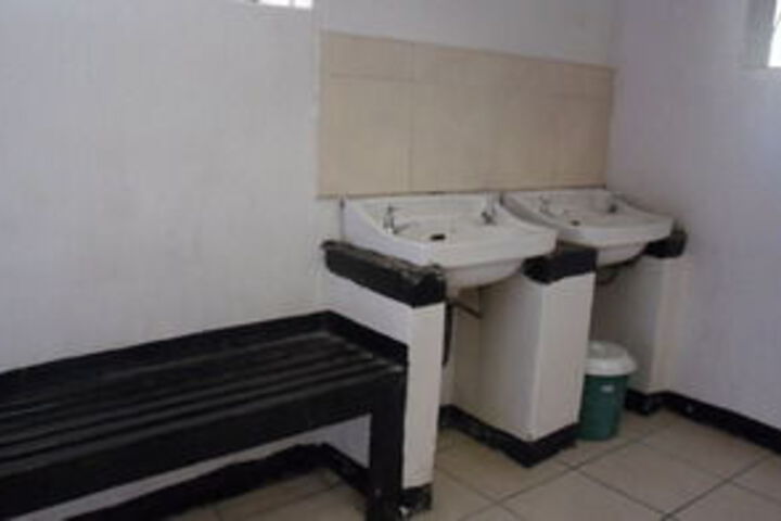 Room 6 of 62