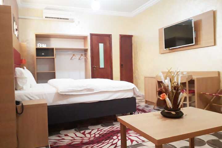 Room 7 of 23