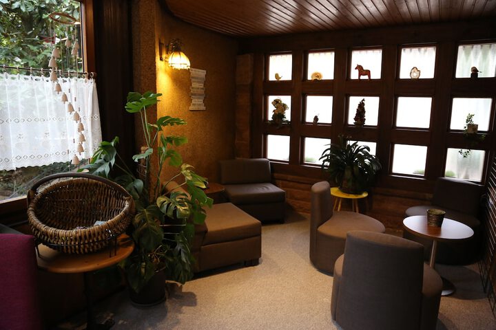 Hotel Interior 4 of 126