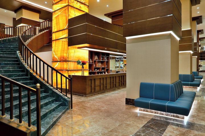Hotel Interior 5 of 36