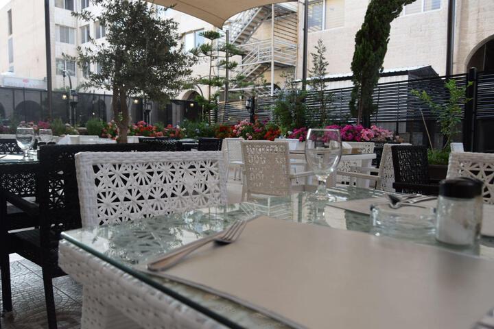 Terrace/Patio 6 of 18