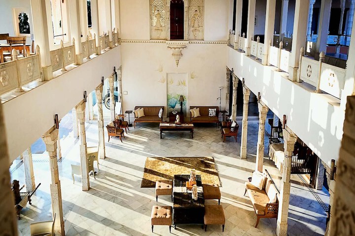 Guest Lobby