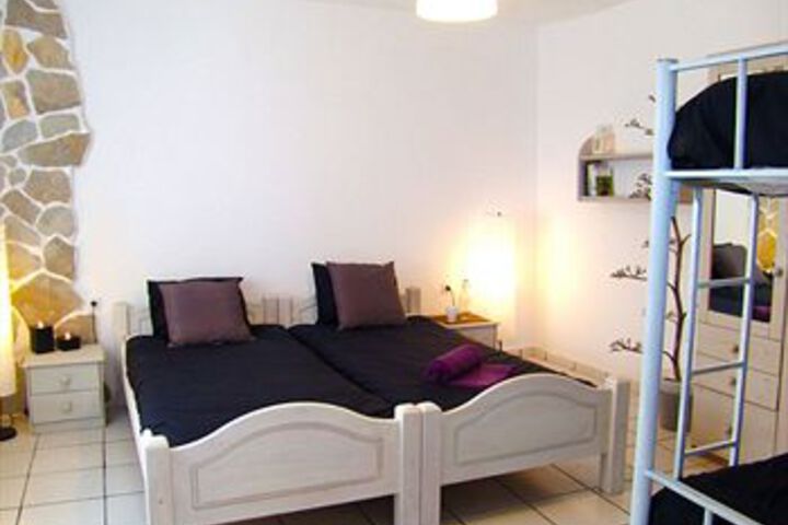 Room 21 of 46