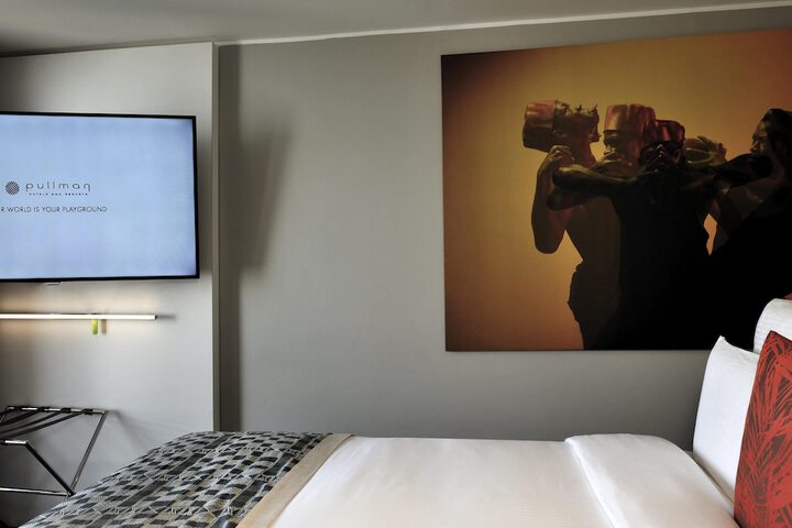 Room 34 of 113
