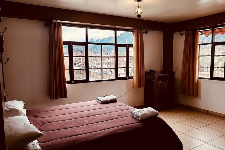 Room 7 of 72