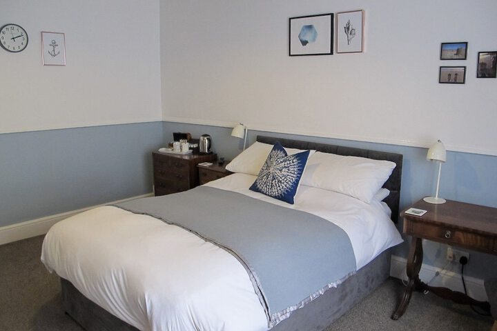 Room 2 of 26