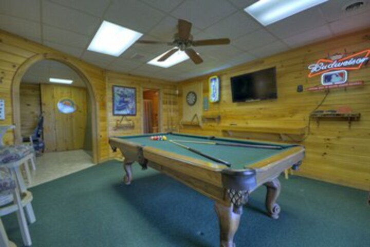 Room 16 of 35