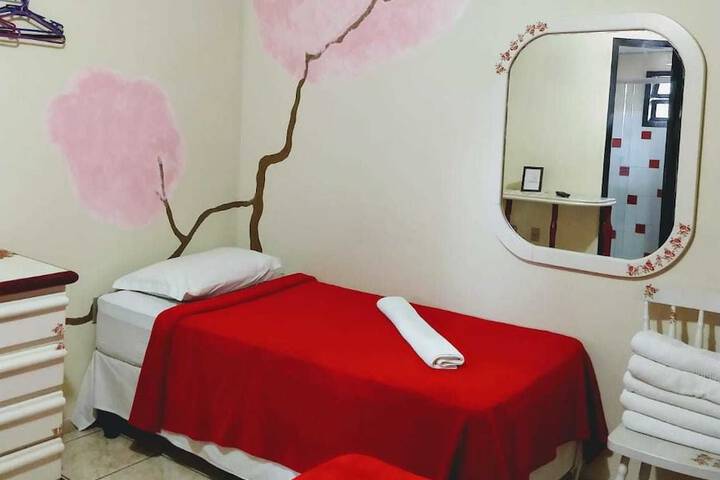 Room 4 of 49