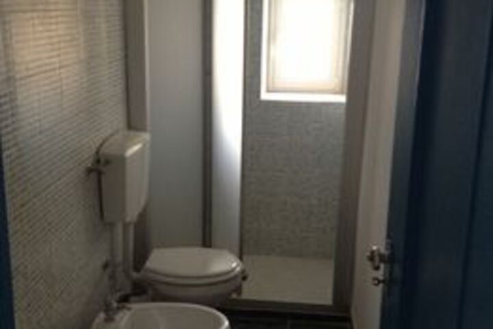 Room 2 of 9