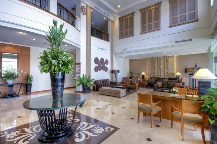 Hotel Interior 4 of 64