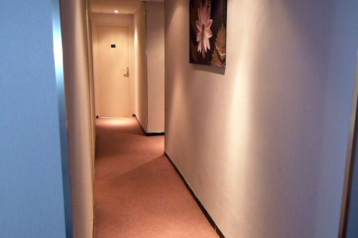 Ballroom/Hall 37 of 62