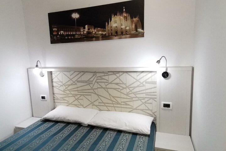 Room 7 of 44