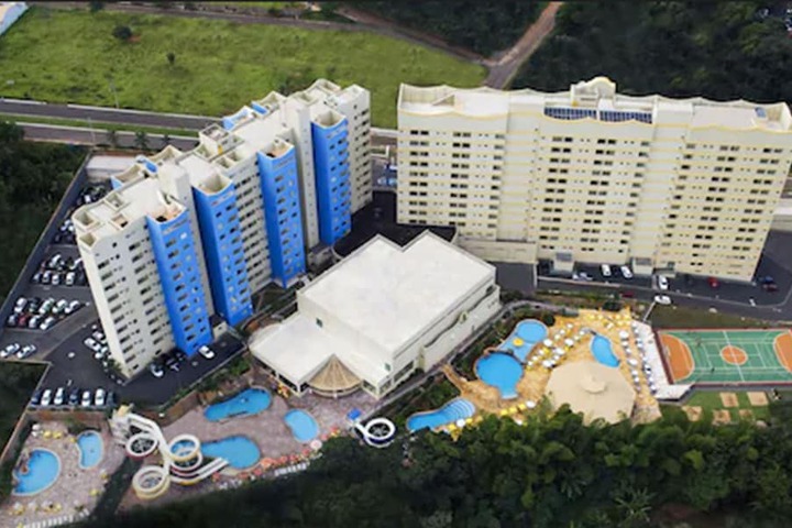 Exterior of Golden Dolphin Grand Hotel - Mondial