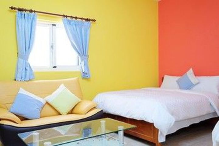 Room 17 of 26