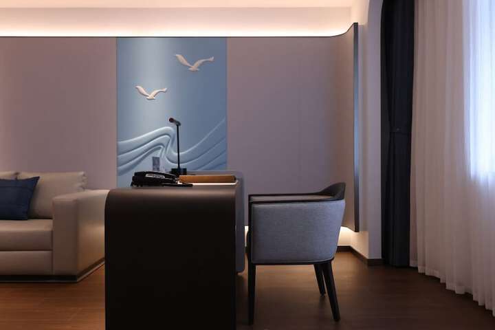 Room 29 of 62