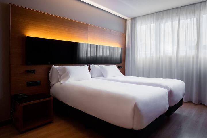Room 20 of 40