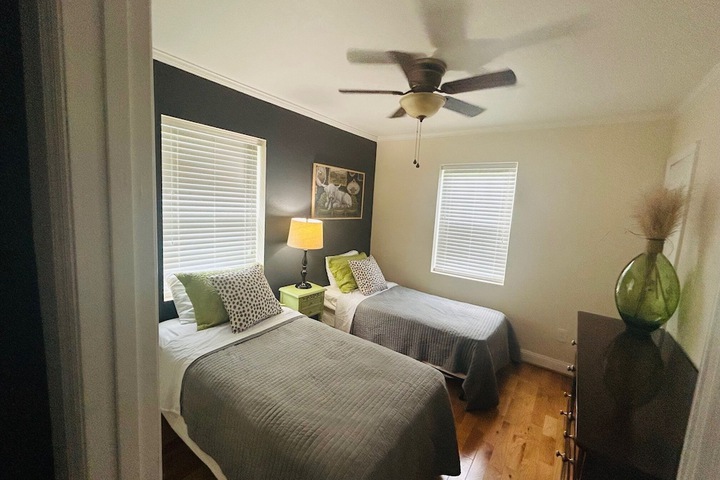 Room 4 of 19