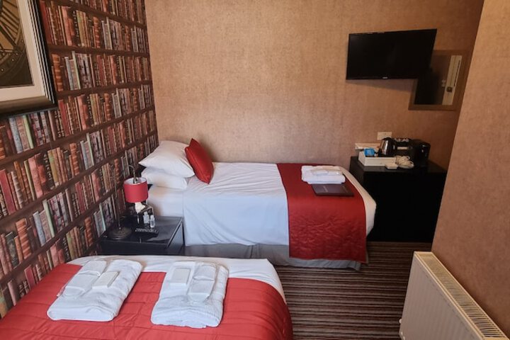Room 29 of 49