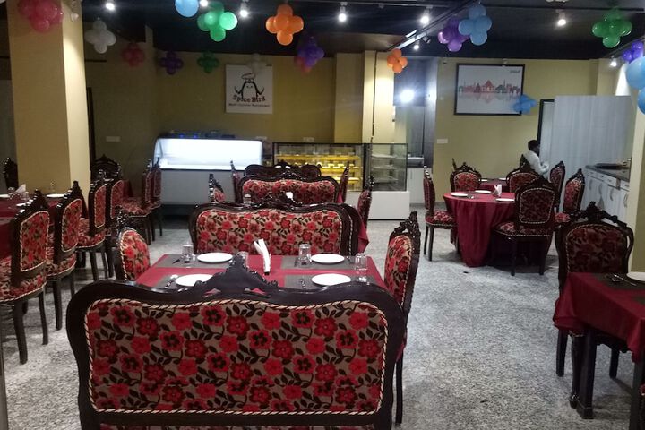 THE SIGNATURE HOTEL NOIDA