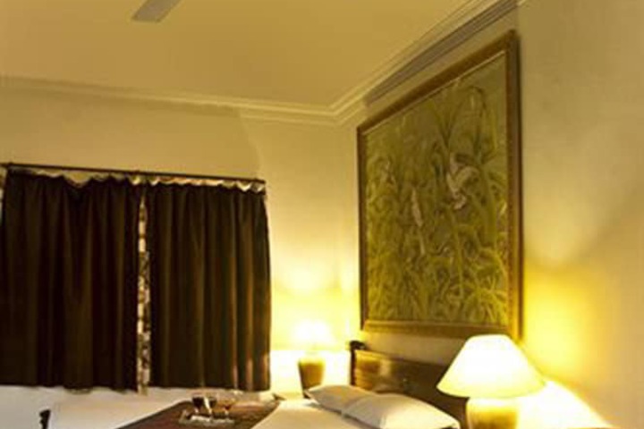 Room 5 of 26