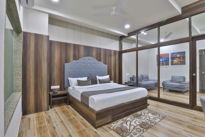 Room 39 of 59