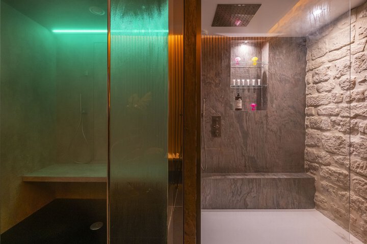 Spa 54 of 64