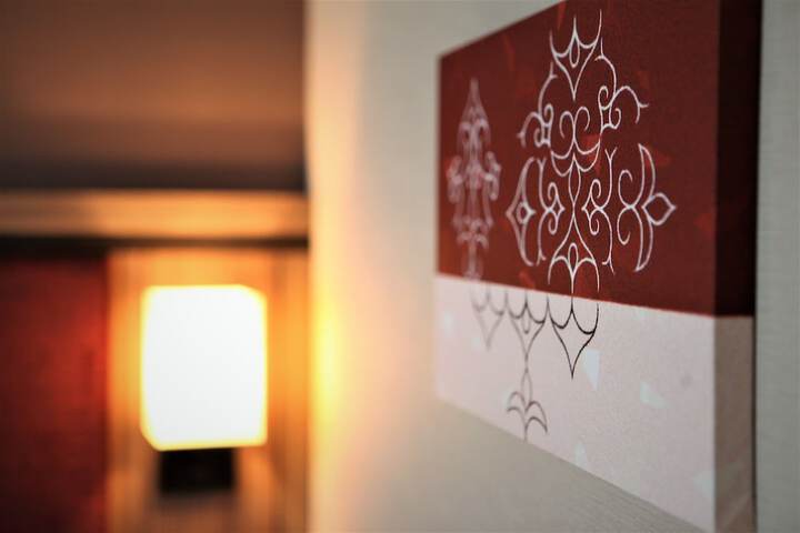 Room 23 of 80
