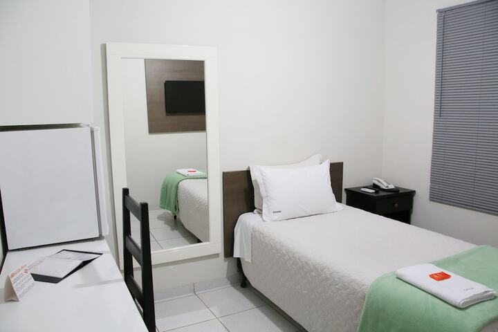 Room 6 of 46
