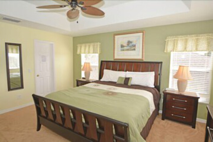 Room 26 of 35