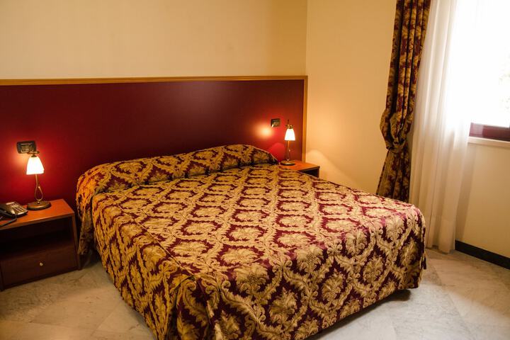 Room 7 of 56