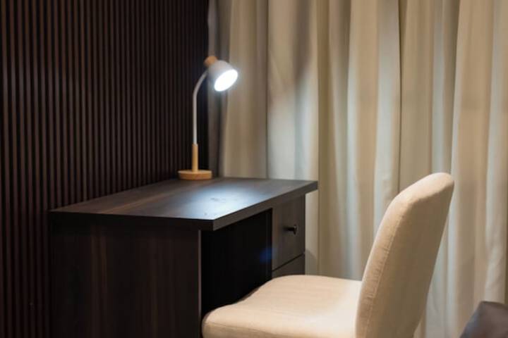 Room 47 of 137