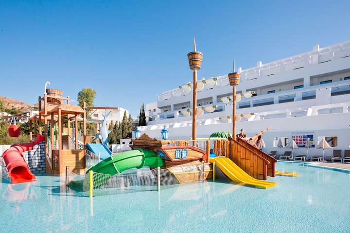 Pool Hotel